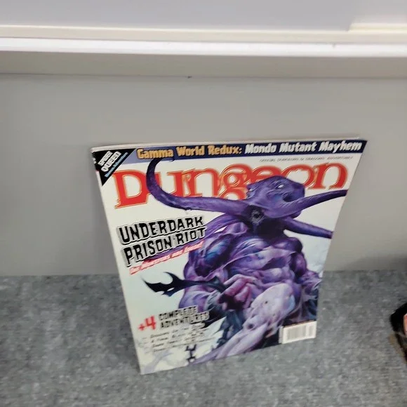 Dungeon Underdark Prison Riot Magazine - Picture 1 of 9